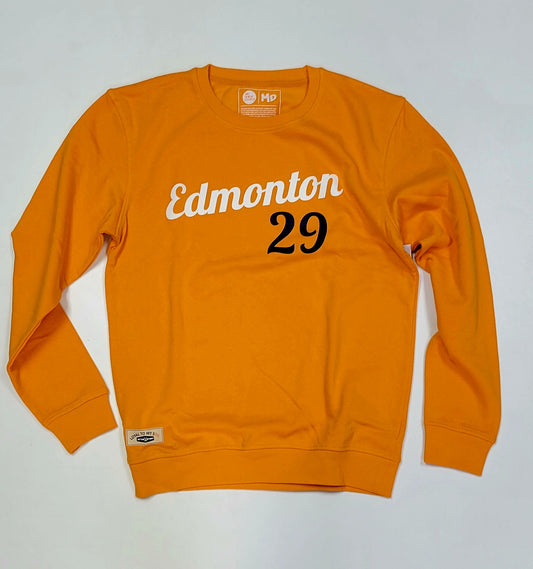 29 BUTTON HOOK CREWNECK